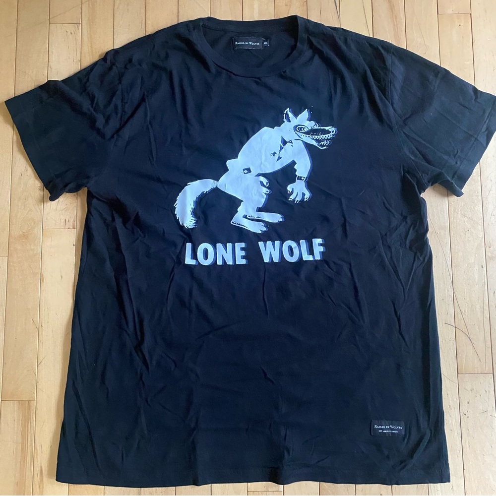 Raised by Wolves Lone Wolf Tee size 2XL